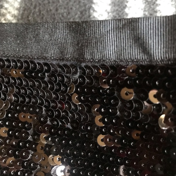 Club Monaco Sequin Mini Skirt. 100% Silk. Size 8 - Picture 11 of 13